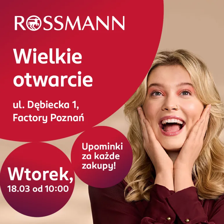 kobieta cieszy się z otwarcia salonu Rossmann